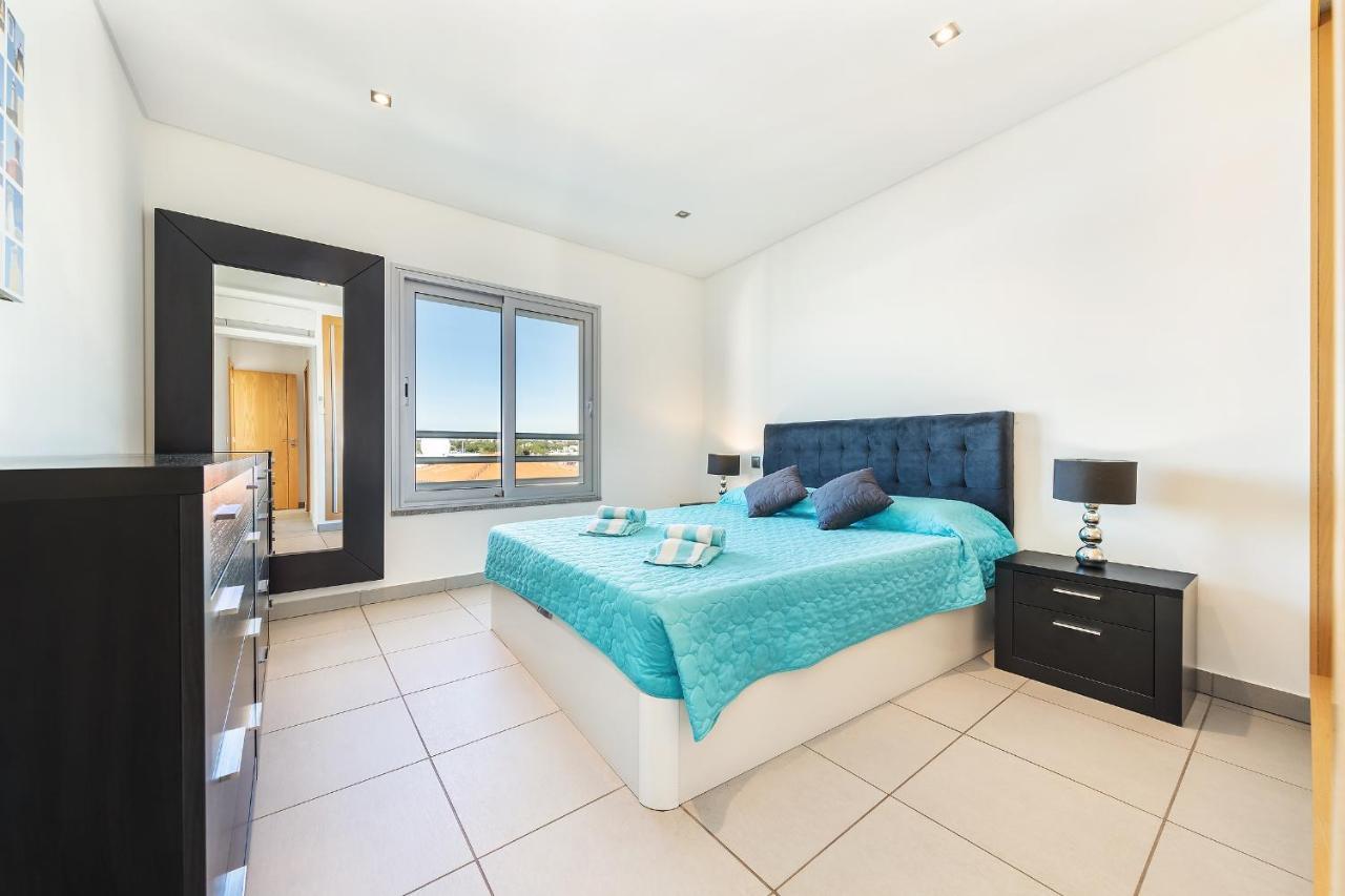 Apartamento Michel Sea View Algarve อัลบูเฟรา ภายนอก รูปภาพ