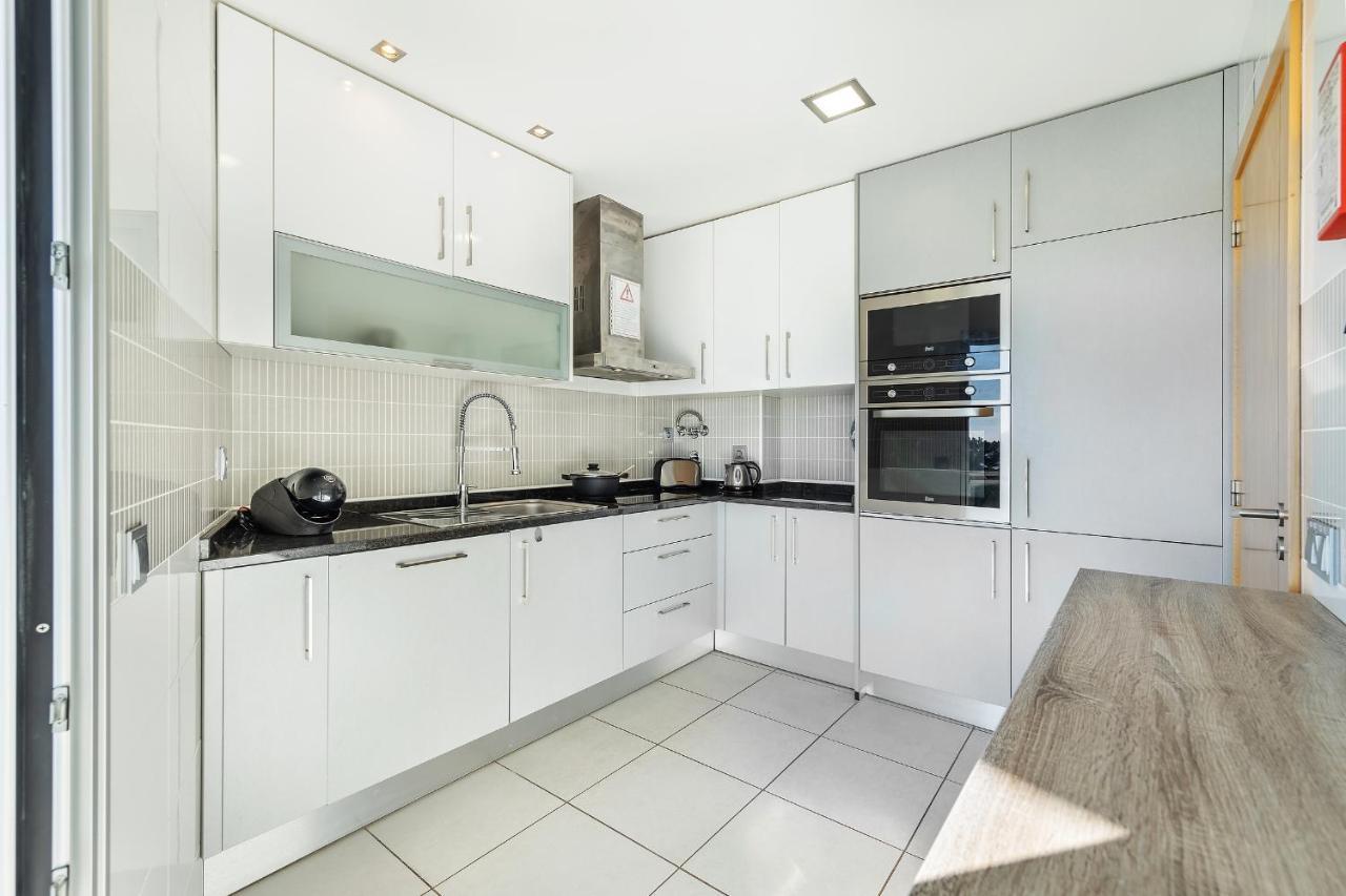 Apartamento Michel Sea View Algarve อัลบูเฟรา ภายนอก รูปภาพ